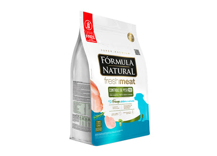 Imagem do produto Ração Seca Fórmula Natural Fresh Light para Cachorros de Raças Grandes e Médias, tipo Ração Seca, marca Fórmula Natural.