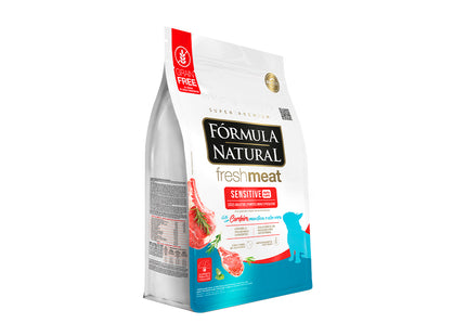 Imagem do produto Ração Seca Fórmula Natural Fresh Meat Sensitive para Cachorros de Porte Pequeno, tipo Ração Seca, marca Fórmula Natural.